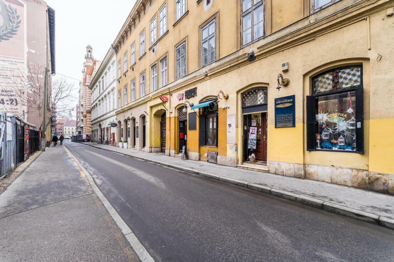 Bpr Bright Sapphire Budapest