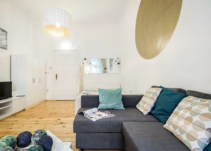 Bpr Bright Sapphire Apartment